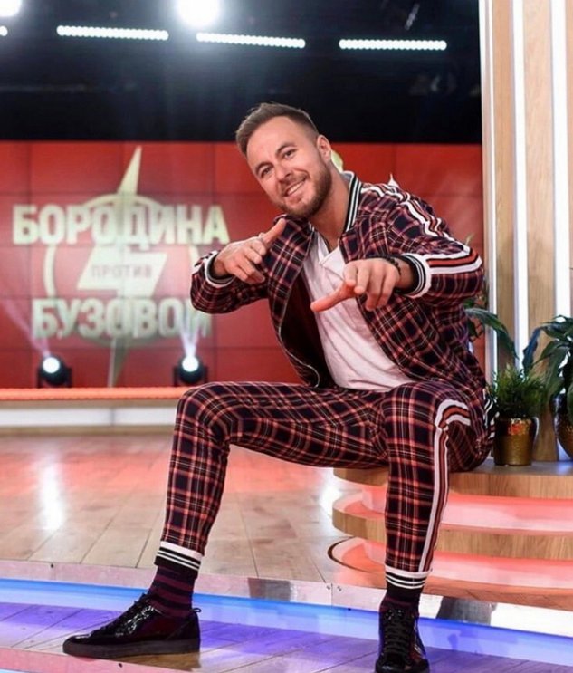 Никита Уманский: Алёна с мамой на чемоданах Никита Уманский: Алёна с мамой на чемоданах
