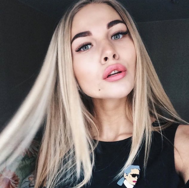 Анита Кобелева: В 16 лет я ушла из дома Анита Кобелева: В 16 лет я ушла из дома
