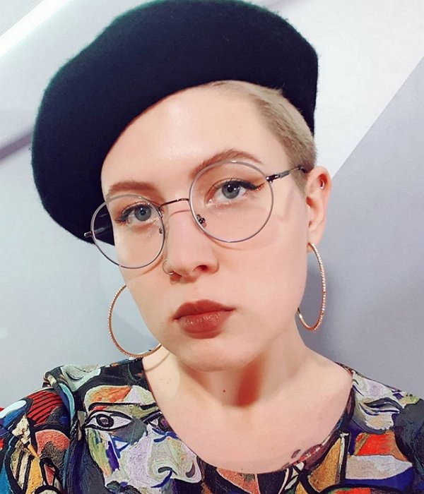 Ульяна Павлова: Люди, не превращайтесь в животных! Ульяна Павлова: Люди, не превращайтесь в животных!