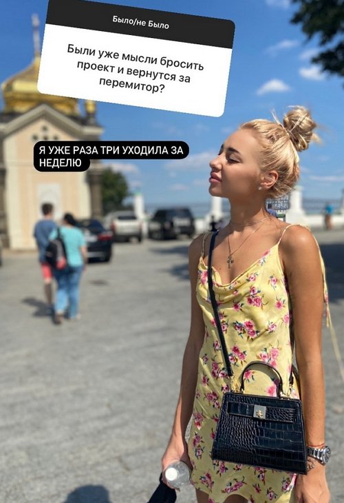  :   