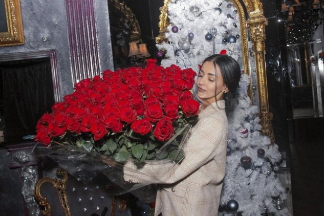 Кристина Бухынбалтэ: Ему 35 лет, он из Америки Кристина Бухынбалтэ: Ему 35 лет, он из Америки