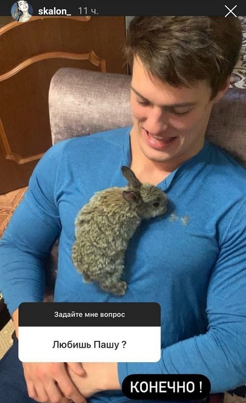  :    