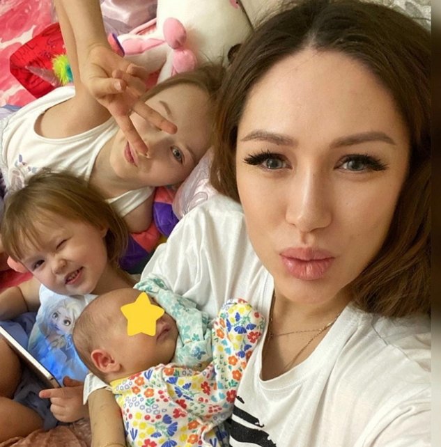 Алёна Ашмарина: Постоянно быть онлайн невозможно Алёна Ашмарина: Постоянно быть онлайн невозможно