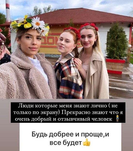  :    