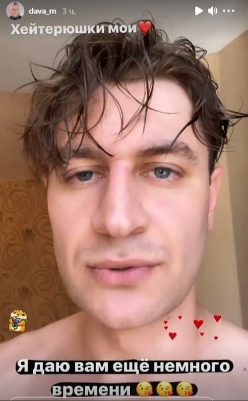  :   