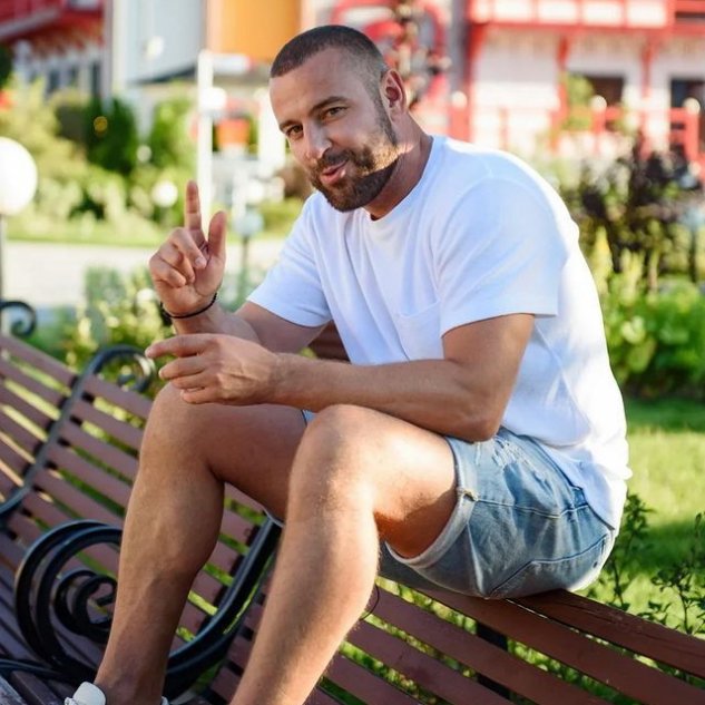 Алексей Адеев: Я меняюсь ради отношений! Алексей Адеев: Я меняюсь ради отношений!