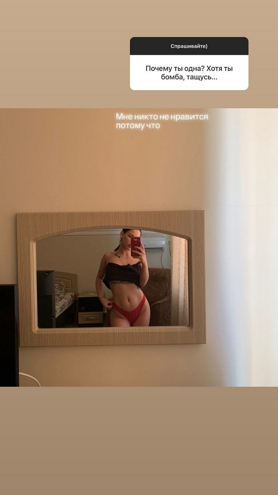  : ,   
