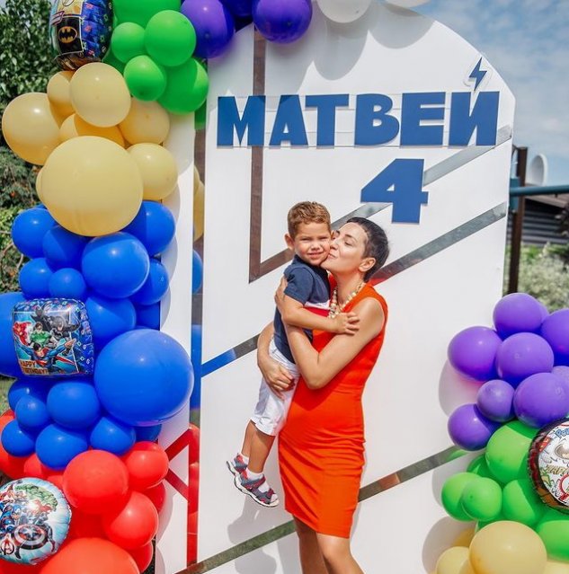 Елизавета Шароха: Ты мой смысл в жизни! Елизавета Шароха: Ты мой смысл в жизни!