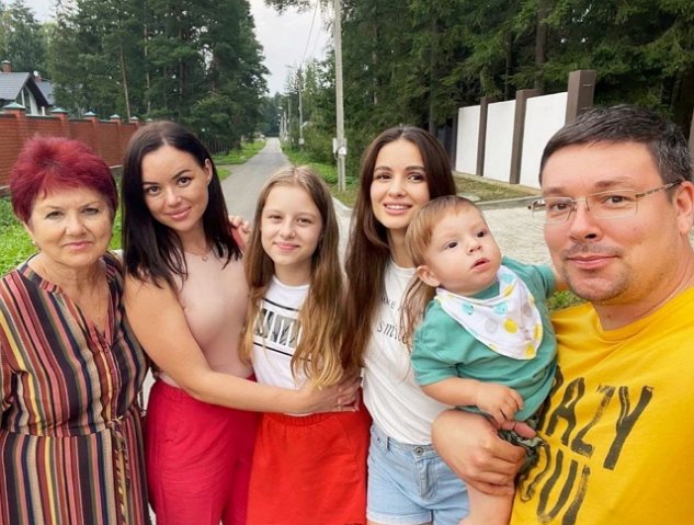 Андрей Чуев: Саша пойдет в садик в Дубае Андрей Чуев: Саша пойдет в садик в Дубае