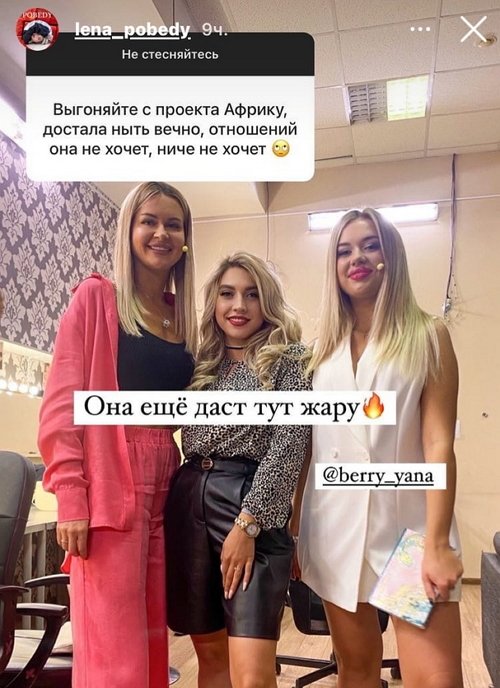  :  