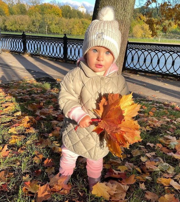 Элла Суханова: Нельзя с детства внушать детям комплексы Элла Суханова: Нельзя с детства внушать детям комплексы