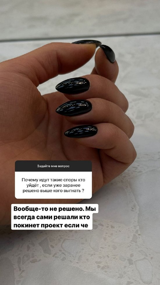  :        