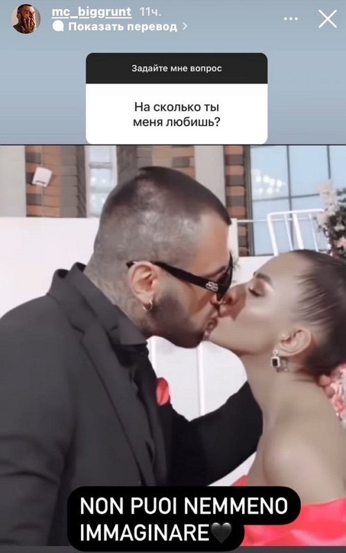  : ,   