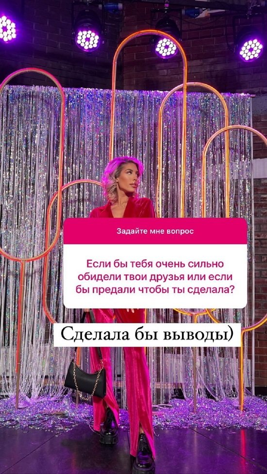  :    