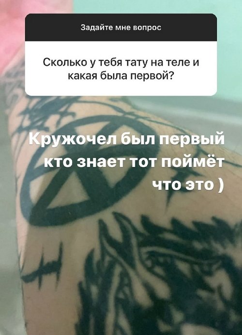  Ѹ:     