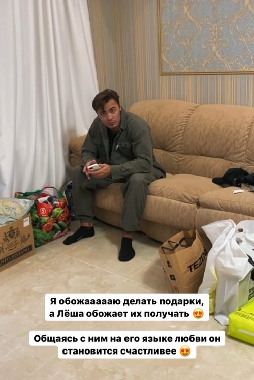  :    
