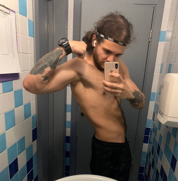  :    - 