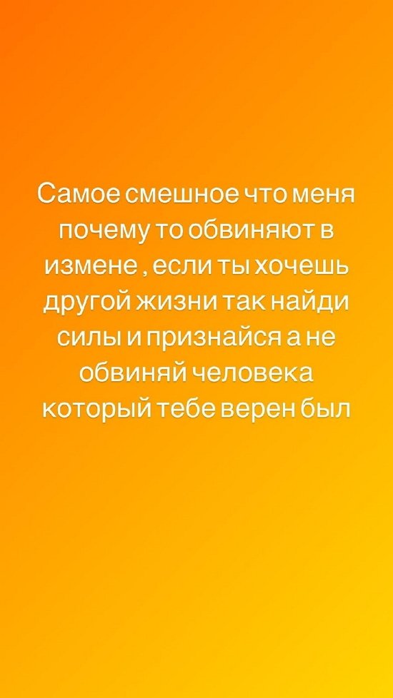  Ѹ:        !