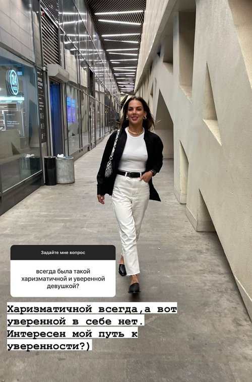  : ,     
