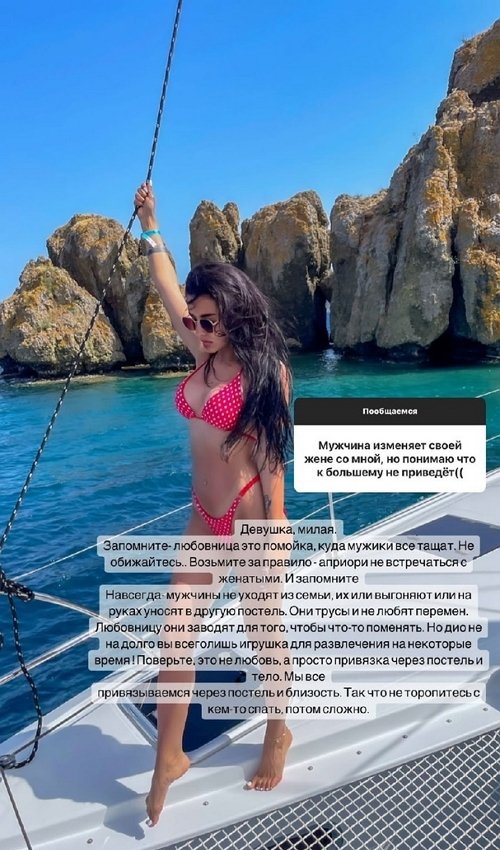  : ,   