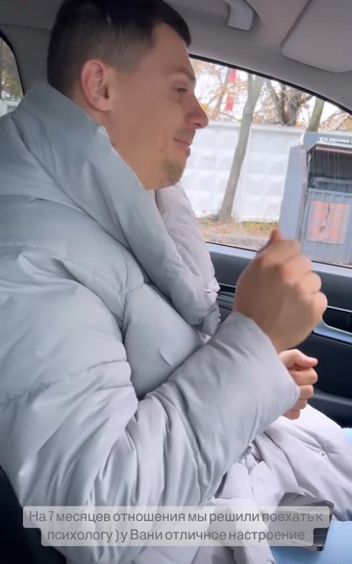 :     
