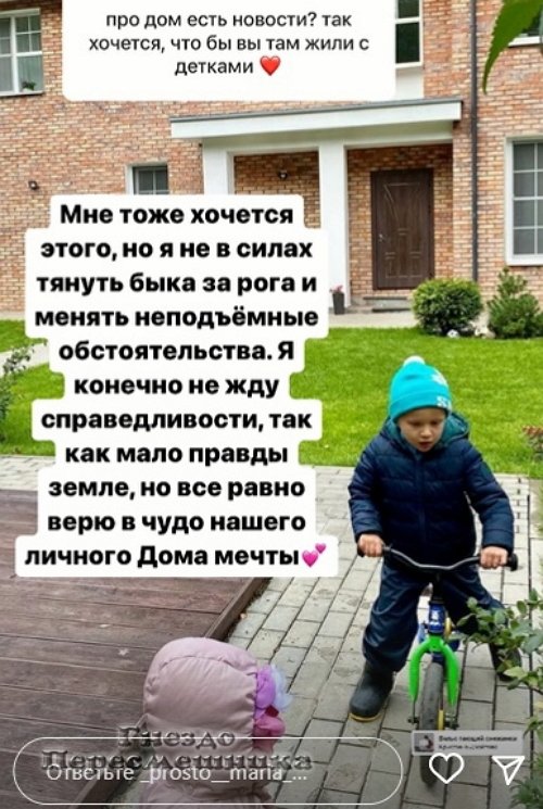  :   