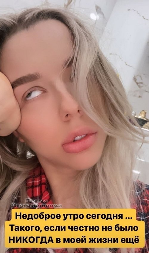  : ,   
