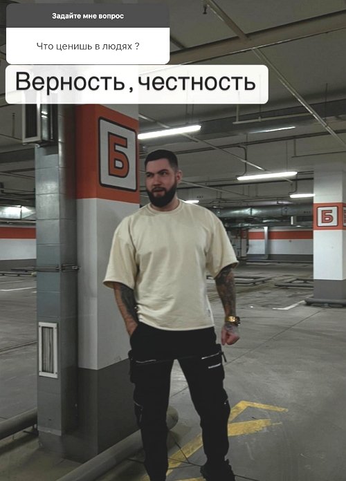  :   