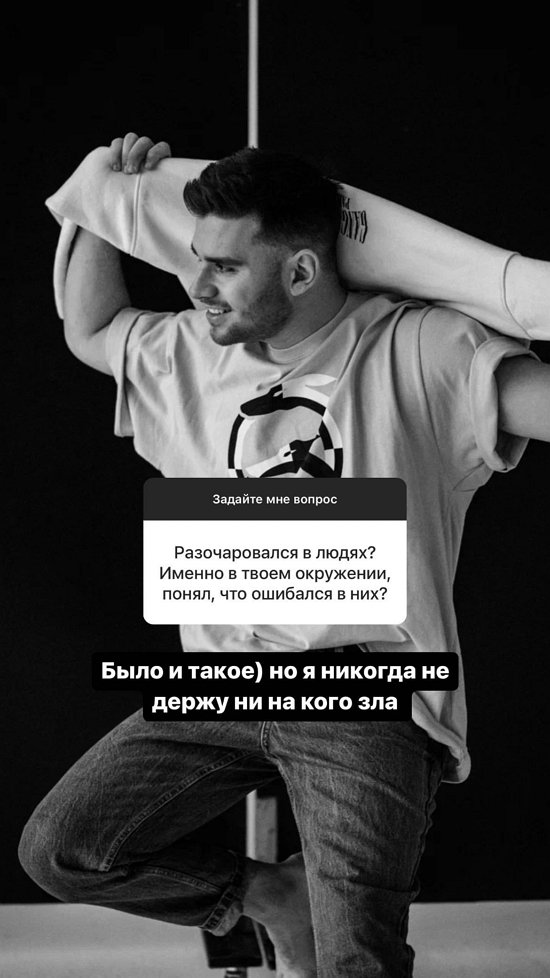  :   