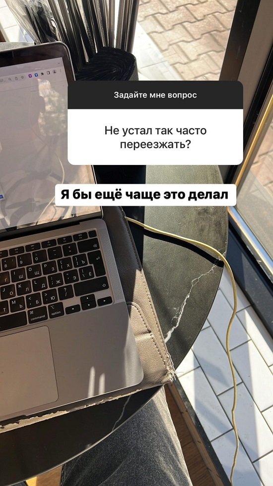  :   
