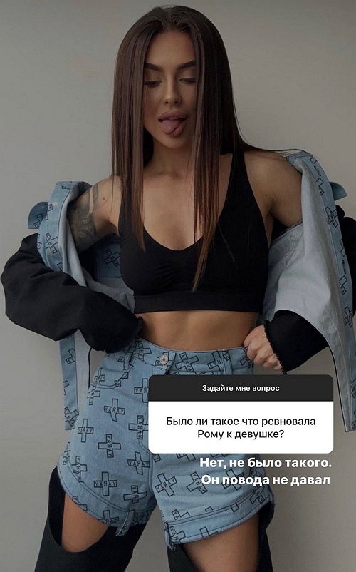  :    