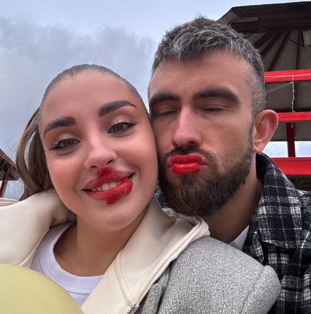 Квашникова не собирается сближаться с новенькими Квашникова не собирается сближаться с новенькими