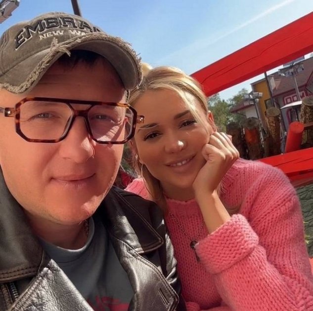 Илья Яббаров поставил точку в отношениях с Еленой Тепловодской Илья Яббаров поставил точку в отношениях с Еленой Тепловодской