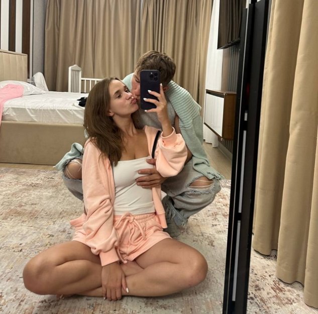Яна Тырлышкина наступила на собственные грабли Яна Тырлышкина наступила на собственные грабли