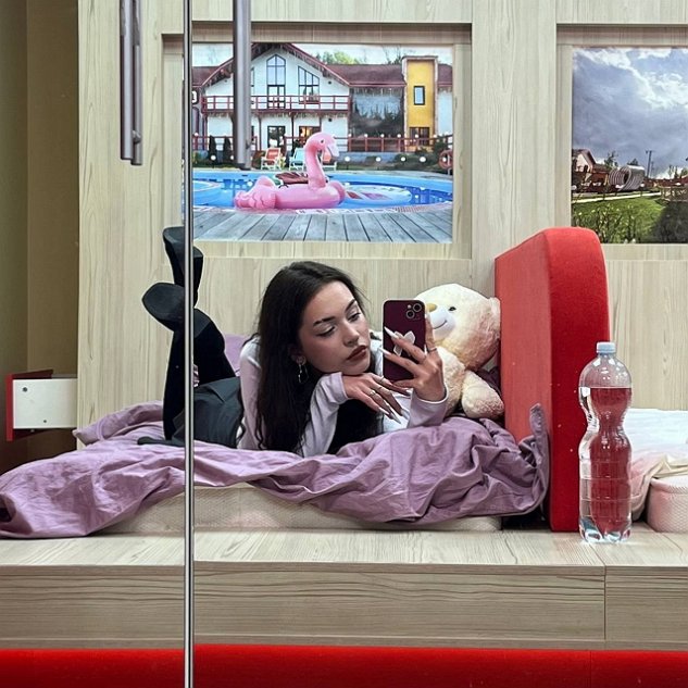 Виктория Андреева вывезла на прогулку Артёма Гавришова Виктория Андреева вывезла на прогулку Артёма Гавришова