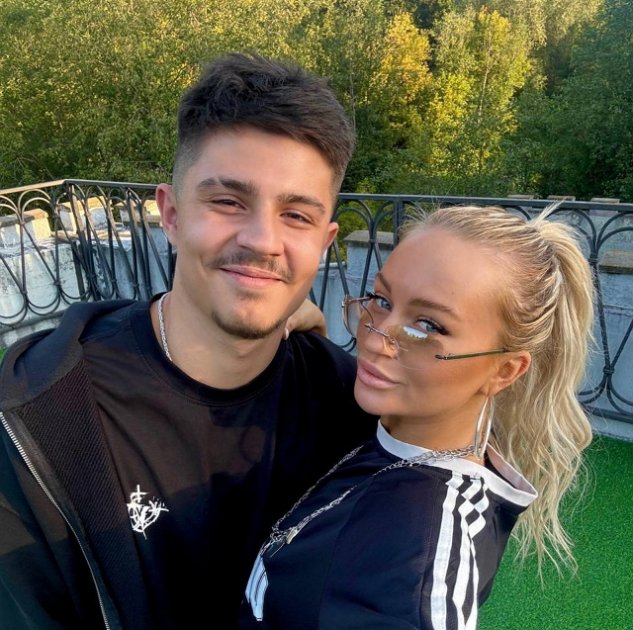 Элина Рахимова узнала о предательстве Никиты Гуранда Элина Рахимова узнала о предательстве Никиты Гуранда