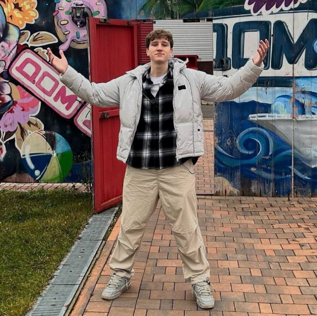 Шишкану и Сидоров проходят этап самопознания Шишкану и Сидоров проходят этап самопознания