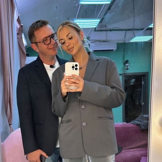 Тепловодская намекнула, что кое-кто плохо себя вёл в новогоднюю ночь Тепловодская намекнула, что кое-кто плохо себя вёл в новогоднюю ночь