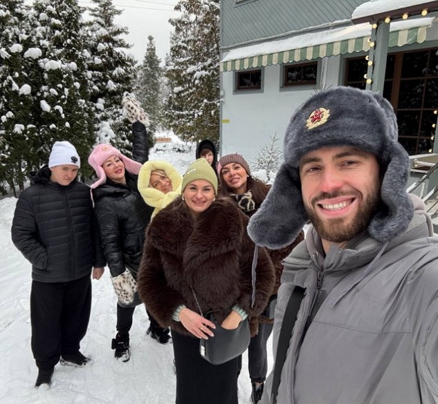 Катя Квашникова: Я же говорю, у меня биполярка Катя Квашникова: Я же говорю, у меня биполярка