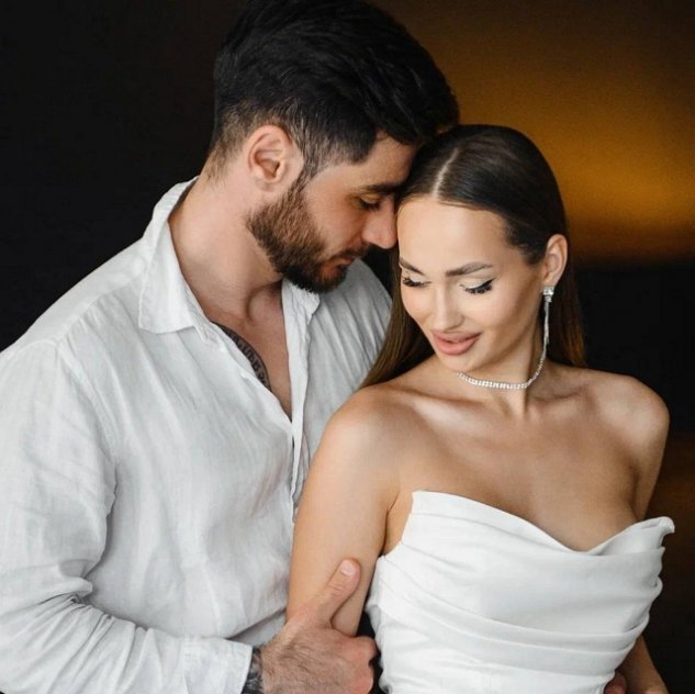 Салибеков запрещает жене и сыну ночевать в своей квартире Салибеков запрещает жене и сыну ночевать в своей квартире