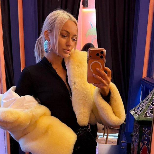 Элина Рахимова продолжает цеплять Безверхову и Гуранда Элина Рахимова продолжает цеплять Безверхову и Гуранда