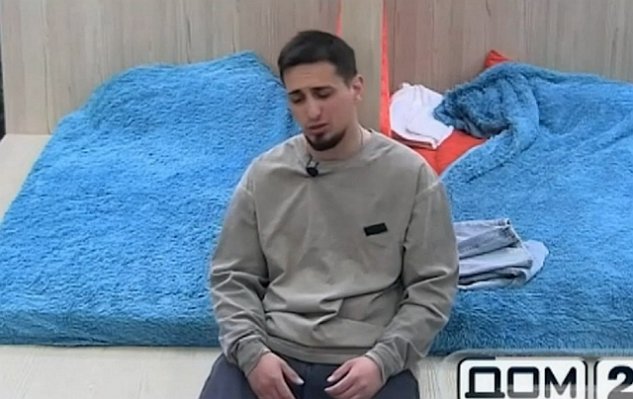 Руслан Асланов передумал ухаживать за новенькой Алиной Руслан Асланов передумал ухаживать за новенькой Алиной