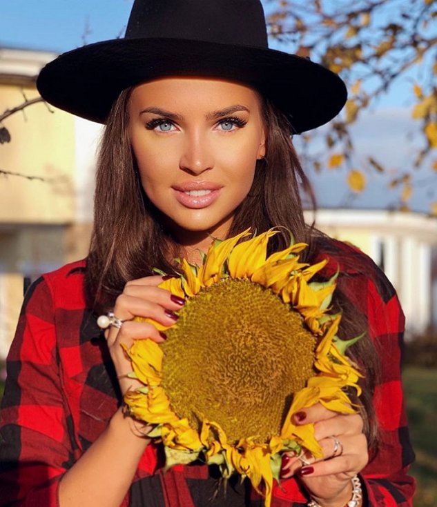 Элла Суханова собирается замуж Элла Суханова собирается замуж