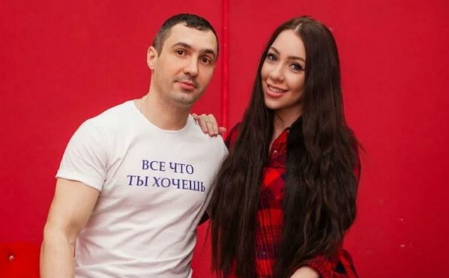 Денис Мокроусов передумал строить отношения с Аленой Савкиной? Денис Мокроусов передумал строить отношения с Аленой Савкиной?